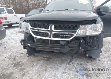 2016 Dodge Journey Sxt z USA, uszkodzony, nr VIN 3C4PDCBB9GT157090